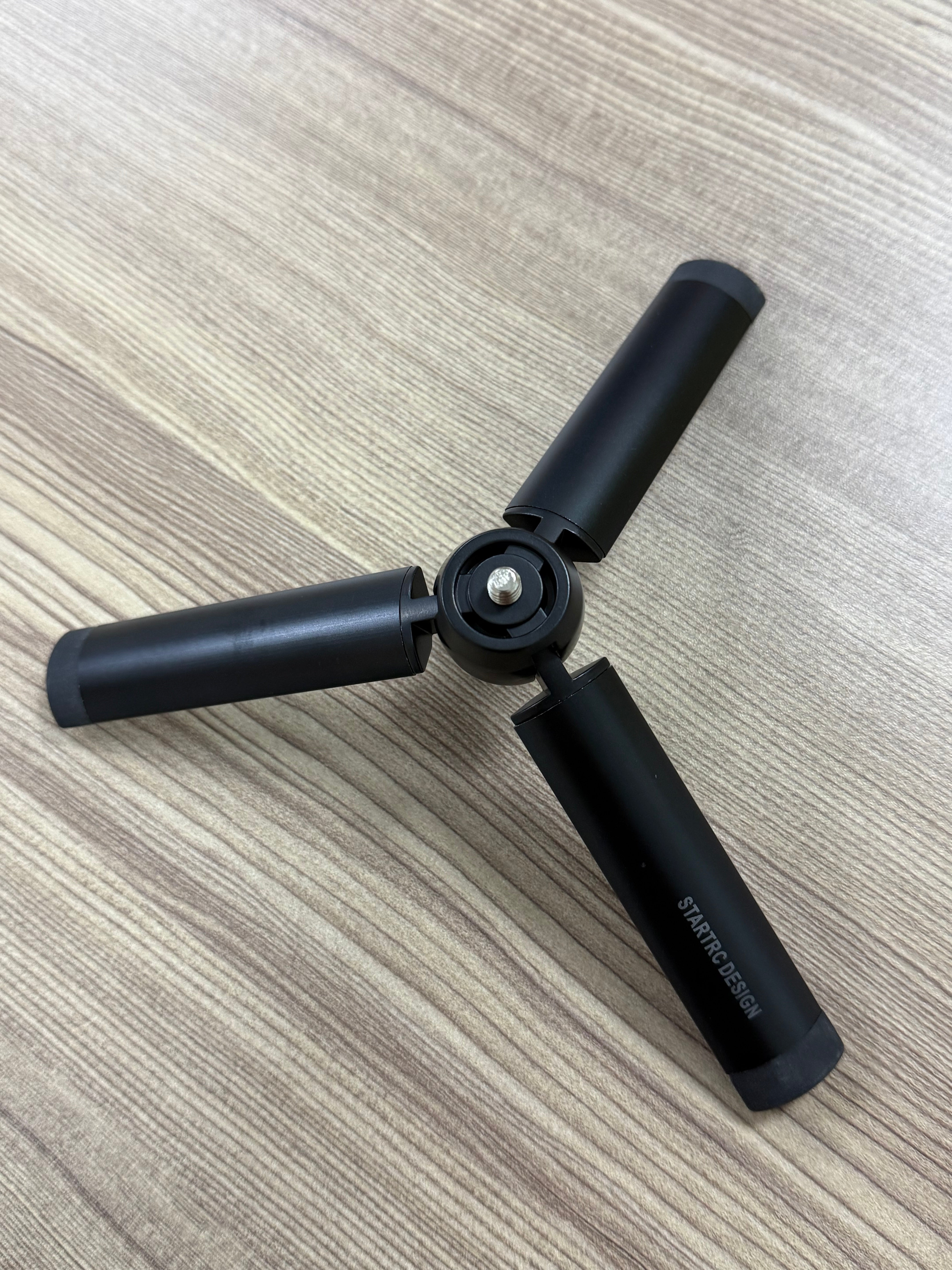 STARTRC DESIGN Tripods for cameras