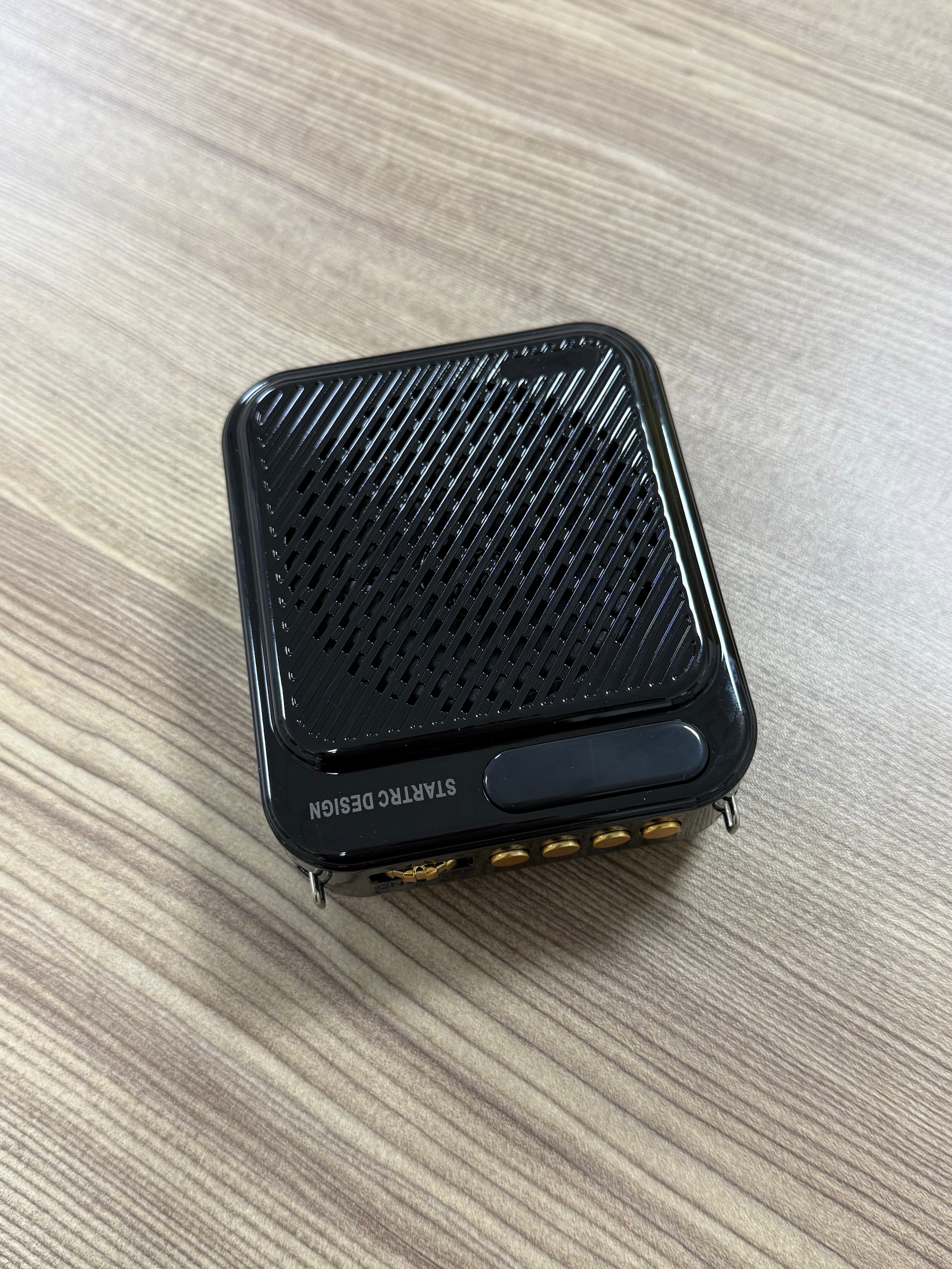 STARTRC DESIGN Universal speaker, convenient to carry
